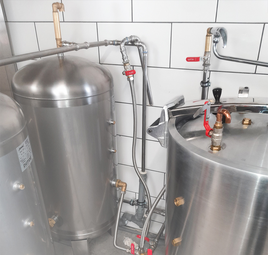 Mont�e vody a k�renia